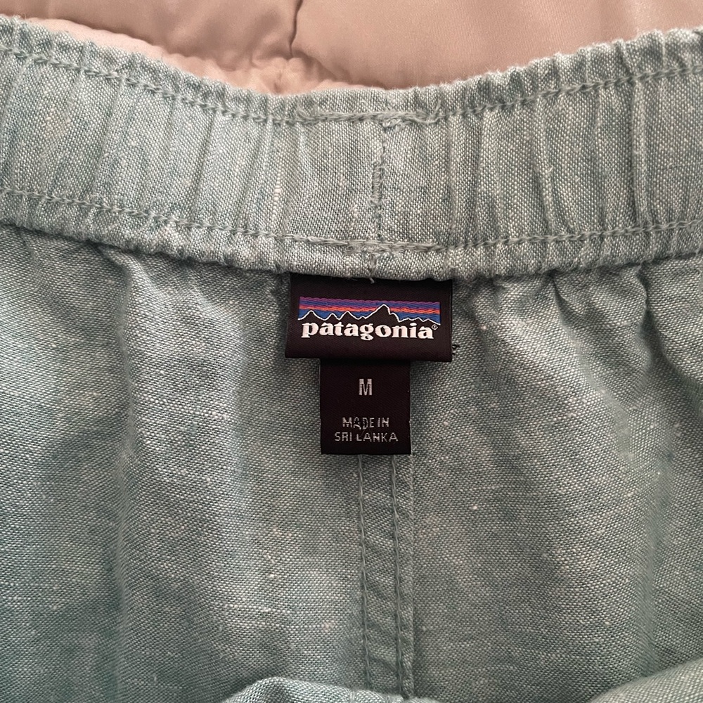 Patagonia organic hemp and Cotton pull on shorts size medium - Picture 2 of 6